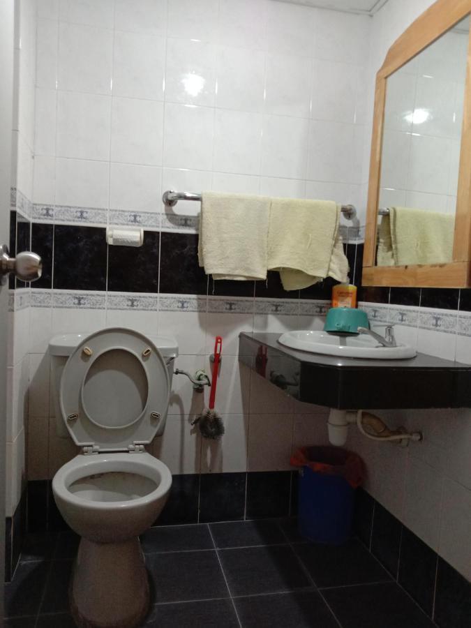 GLORY Beach Resort private 2 bedroom apartment Port Dickson Buitenkant foto